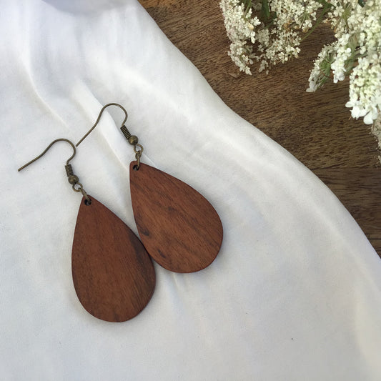 Solid wooden teardrop