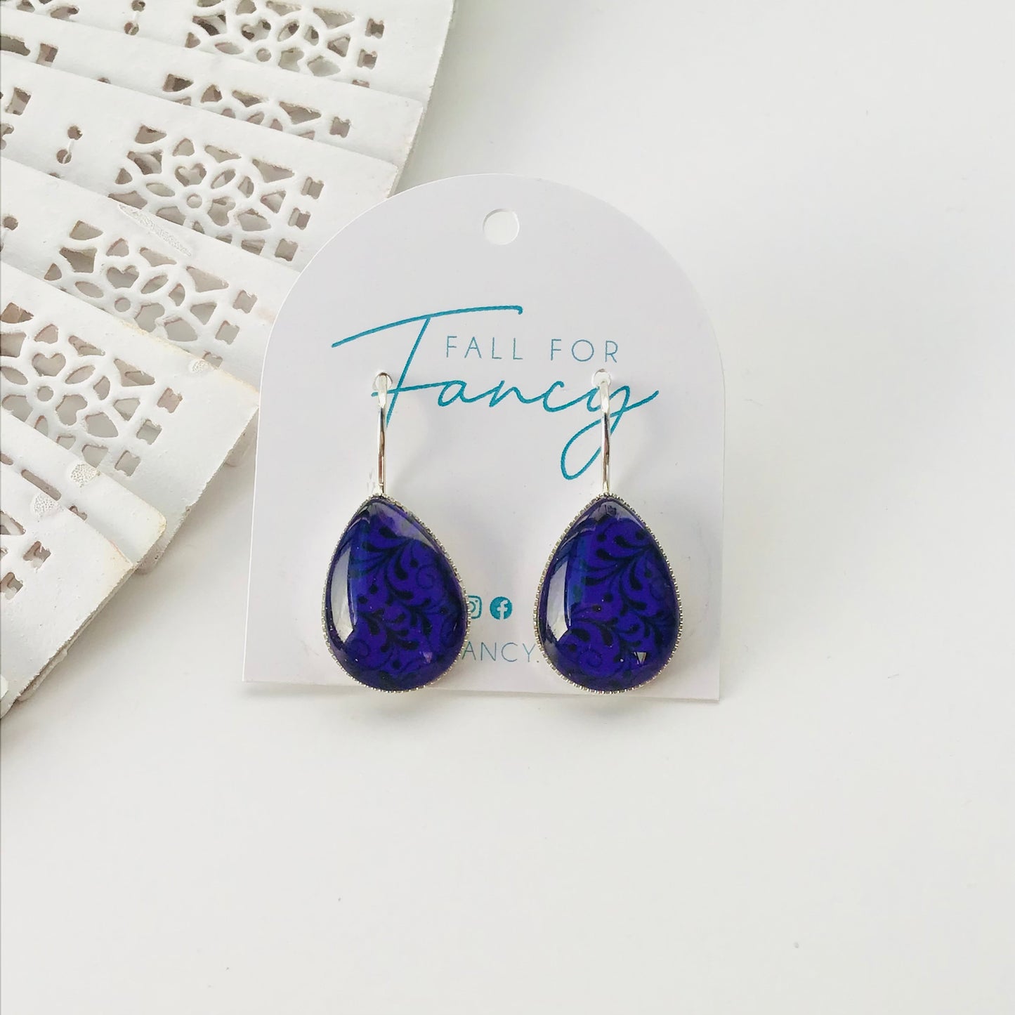 Glass Dome Tear Drops Earrings